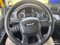 Camion  DAF Oprijwagen vrachtwagen