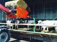 Distributeur de paille pour des logettes Teagle Sig Drake SD1 stroverdeler