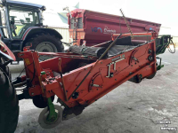 Arracheuse d‘oignons Holaras UM150-F - UR-135-DB Uienrooiset oogstmachines