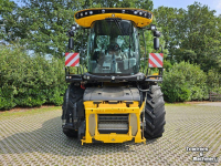 Ensileuse automotrice New Holland FR 650