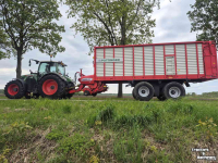 Autochargeuse Pottinger Jumbo 7200 Combiline