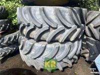 Roues, Pneus, Jantes, Barillets Jumelage Vredestein 710/70R38 + 600/65R28