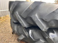 Roues, Pneus, Jantes, Barillets Jumelage Vredestein 13.6R38 dubbellucht