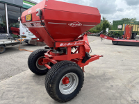 Distributeur d‘engrais Kuhn /Rauch MDS 935