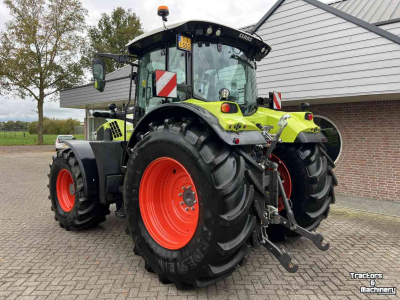 Tracteur Claas Arion 630 CMATIC
