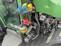 Tracteur pour vignes et vergers Fendt 207 VA
