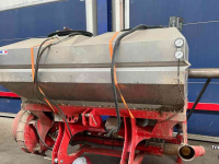 Trémie frontale de semis  Eco Mulch Multi Pro MP 2000 Fronttank