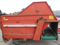Distributeur de fourrage en bloc Trioliet Multifeed blokkenwagen voerwagen voerverdeelwagen blokkenkar