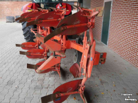 Charrues Kuhn Master 120