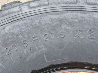Roues, Pneus, Jantes, Barillets Jumelage Michelin 525/65R20.5 Michelin XS op 10 gaats velg 20.5R20.5