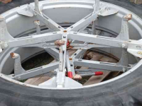 Roues, Pneus, Jantes, Barillets Jumelage Molcon 12.4R46