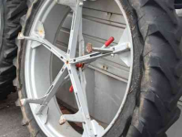 Roues, Pneus, Jantes, Barillets Jumelage Molcon 12.4R46