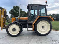 Tracteur Renault 80-14