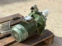 Autres machines et accessoires pour l'atelier et terrain DAB Bronpomp voor schoonspuiten erf