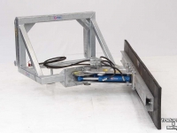 Autres matériel et accessoires d´étable Qmac Modulo Gummischieber 1800mm 180cm Anbau Terex