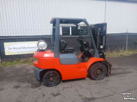 Chariot élévateur Toyota 42-7FGF25