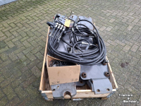 Chargeur frontal Massey Ferguson AANBOUWDELEN MF 7618