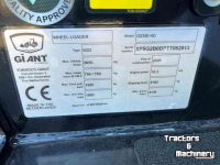 Chargeuse sur pneus Giant G2300 HD