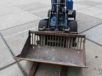 Chargeuse sur pneus Giant D204SW minishovel wiellader puinriek en palletvork