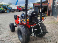 Tracteur pour horticulture Branson Tym mini-trekker 2505