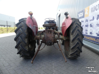 Tracteur Ferguson TED
