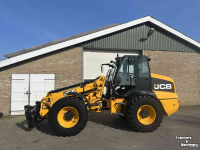 Chargeuse sur pneus telescopique JCB TM320s Agri