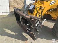 Chargeuse sur pneus telescopique JCB TM320s Agri