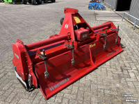 Fraise rotative Howard Rovator 255 Frees