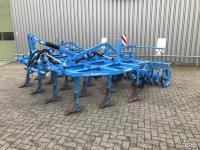 Cultivateur Lemken Karat 9/400 met flexringwals