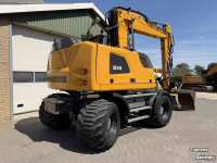 Pelles sur pneus Liebherr A914 met Draaikantelstuk STAGE 5