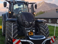 Poids frontaux Valtra trekkerbumper + frontgewicht  (tractorbumper / Unterfahrschutz)