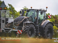 Poids frontaux Valtra trekkerbumper + frontgewicht  (tractorbumper / Unterfahrschutz)