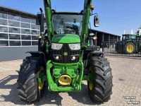 Tracteur John Deere 6130R Tractor