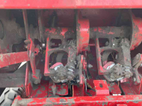Presses New Holland 570 Balepers pers pakkenperk weidebouwmachines