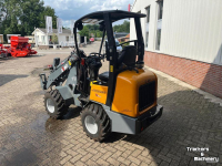 Chargeuse sur pneus Giant D332SWT