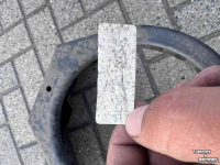 Distributeur d‘engrais Vicon afschermkap pendelstrooier 4x ongebruikt