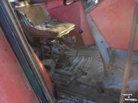 Tracteur Zetor 8011