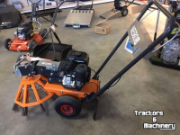Désherbeuse à brosse rotative Nesbo ONKRUIDBORSTEL UK125