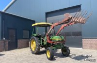 Tracteur John Deere 1130 met voorlader en 1040 - beide 2wd en kenteken fendt ford international