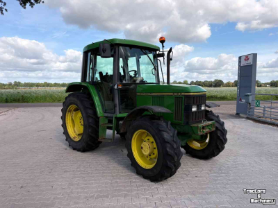 Tracteur John Deere 6100