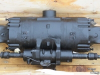 Chargeur Télescopique New Holland Vooras LM935/ 7.42/ 7.37/ 6.35 Parts nr:47940402/ 48019229