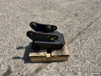 Attaches rapides godets Cangini Benne C530 Schnappmatic