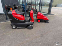 Balayeuses et balayeuses aspirantes M-Sweep Veegmachines