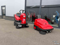 Balayeuses et balayeuses aspirantes M-Sweep Veegmachines