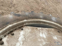 Roues, Pneus, Jantes, Barillets Jumelage  12,4 r46     12,4 r32