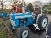 Tracteur Ford 3000