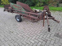 Arracheuse de pommes de terre  Aardappelrooier voorraad rooier