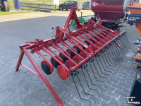 Semoir Kverneland Df 1 isobus + bandenwals met cx 1 schijfcouter classic