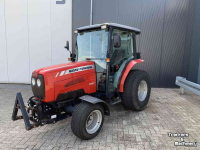 Tracteur pour horticulture Massey Ferguson 1547 Dyna-QPS Compact Tractor