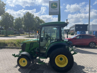 Tracteur pour vignes et vergers John Deere 4066R